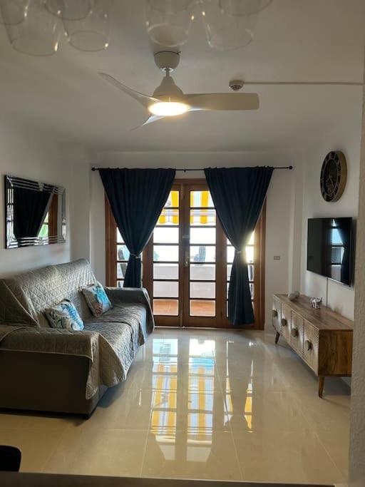 Ferienwohnung Modern,Strandnaehe, Club Olympus, Garten City Tenerife Playa Fanabe Luaran gambar